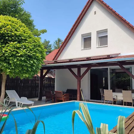 Prázdninový dům In - Balaton 19802 *