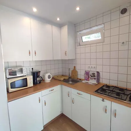 In - Balaton 19802 Дом отдыха *