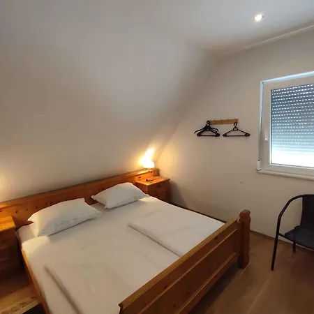 In - Balaton 19802 Prázdninový dům