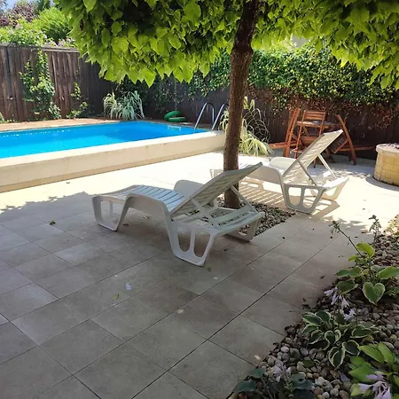 In - Balaton 19802 Дом отдыха Шиофок